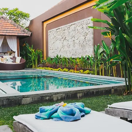 Villa Lapiz Seminyak  Exterior photo